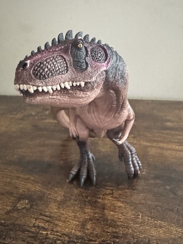 Schleich Dinosaur Brown 2014 Giganotosaurus Toy Model Figure Movable Jaw New. - Picture 4 of 7