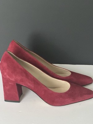Marc Fisher Zala Shoes Red Suede Block Heel  Sz 8.5 M Cruise Party Dressy