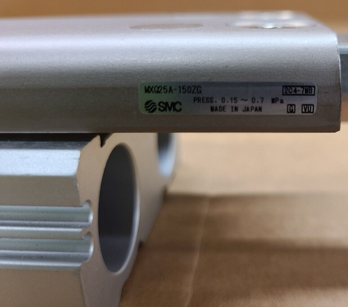 SMC MXQ25A-150ZG Pneumatic Slide Guide Cylinder - Picture 2 of 6
