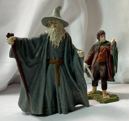 Lot - Lord of the Rings - Frodo Gandalf - Star Trek - Star Wars Action Figures - Picture 7 of 12