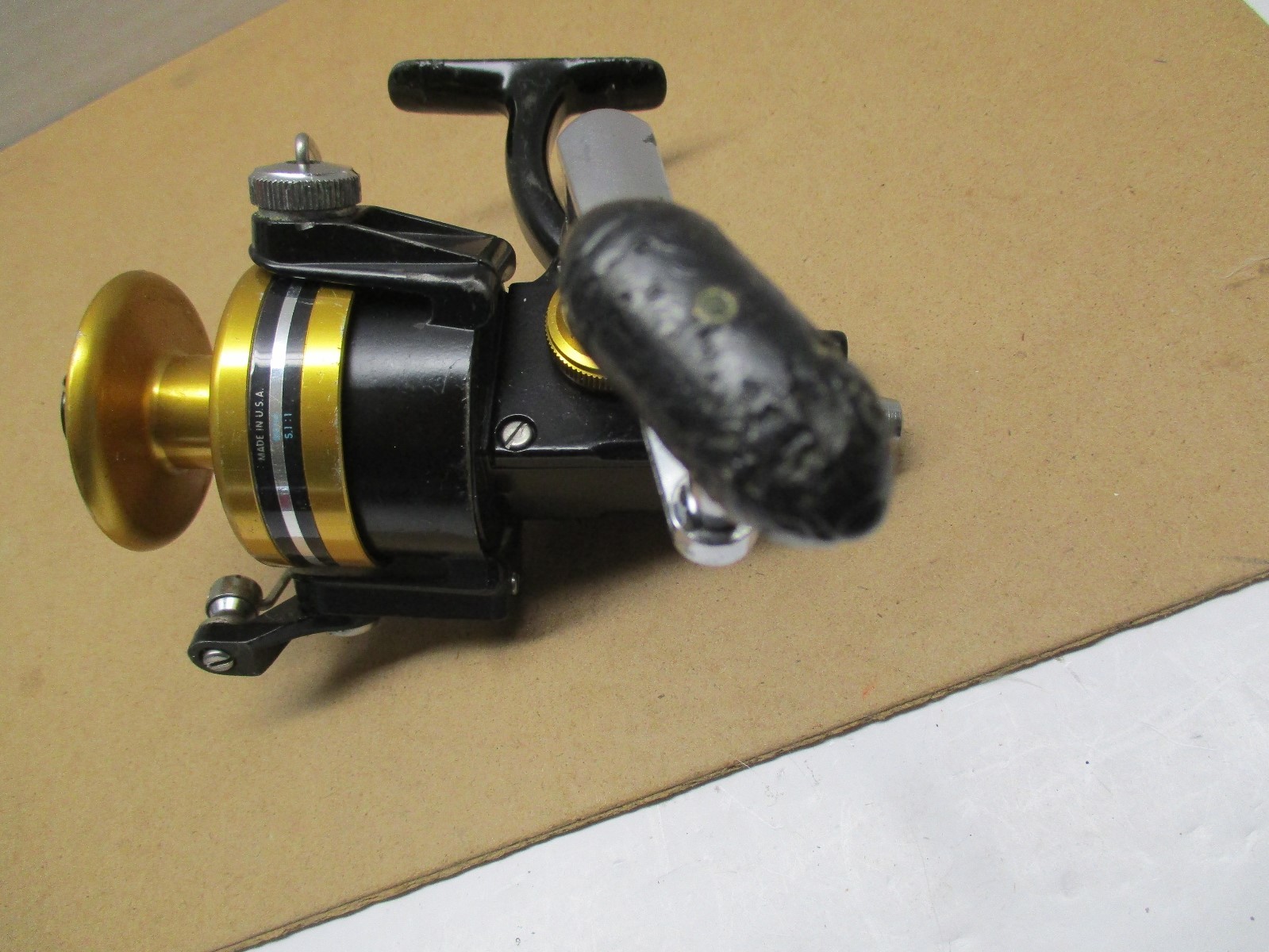 PENN 550SS SPINNING Salt Water SPINNING 550SS REEL 5.1:1 Ratio USA Made <>< 69ff37 PENN 550SS SPINNING Salt Water SPINNING 550SS REEL 5.1:1 Ratio USA Made <>< 69ff37