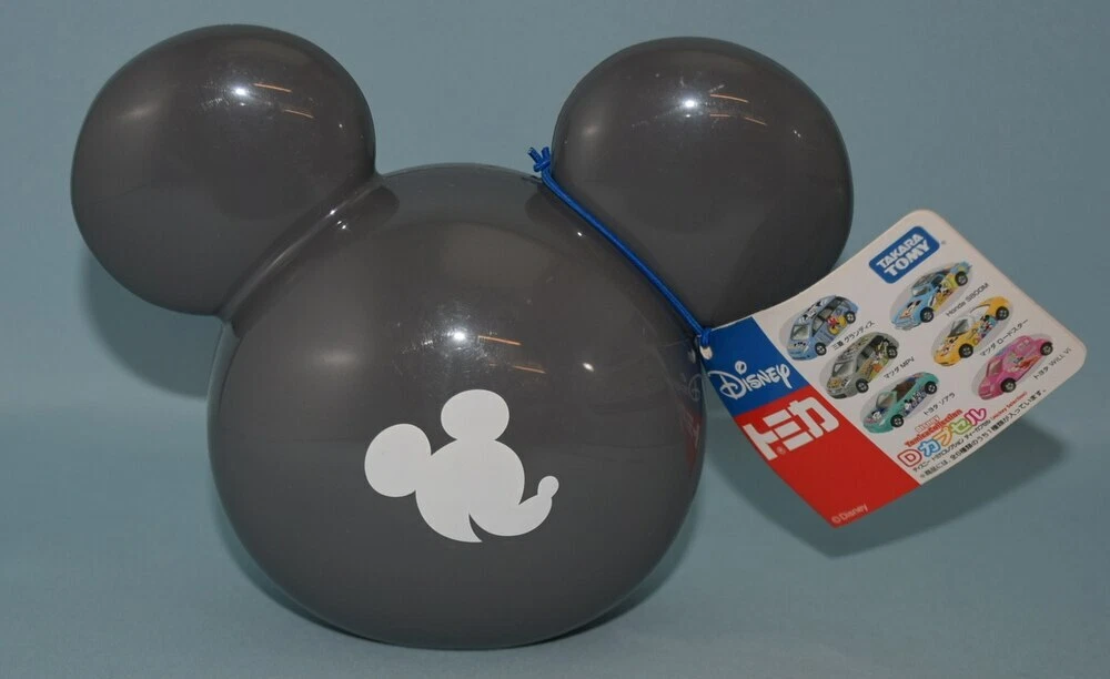 Takara Tomy Disney Tomica Collection D capsule Mickey selection Toyota WiLL