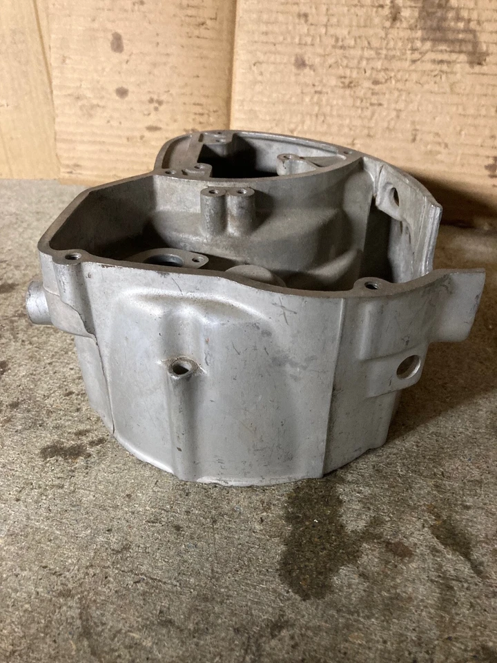 Embrague Kawasaki F4 250 Sidewinder/carcasa de carburador/carcasa 1969 Foto 4 de 4