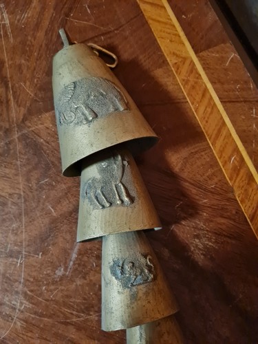 Antique Bell Chimes - Picture 3 of 18