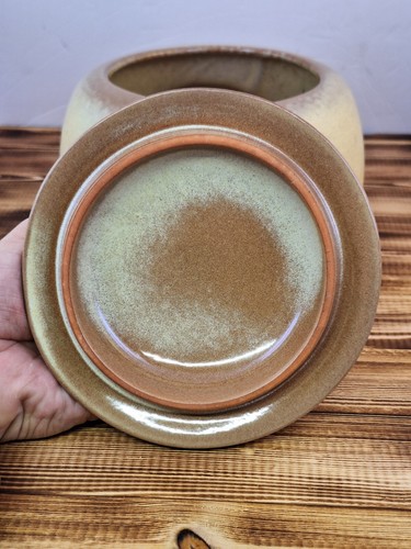 Frankoma Pottery, Bean Pot with lid, #4V - Picture 6 of 16