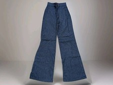 1970s Rare Levi's Bell Bottoms High-waisted 12-in Leg Opening 22x32