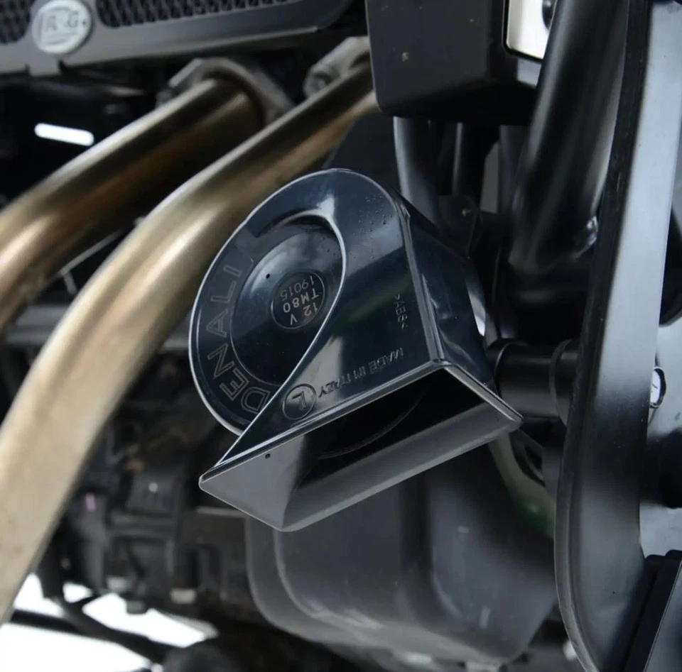 Denali SoundBomb mini cuerno electromagnético tono bajo MV Agusta 1090RR 2009 - 2021 Foto 2 de 3