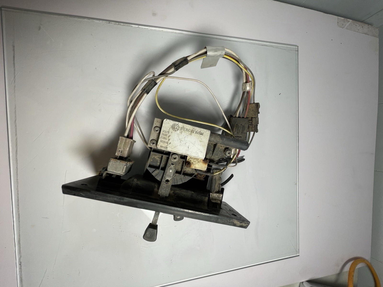  Bergstrom 591530  1995 Kenworth T800 CLIMAT CONTROL OEM  