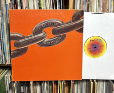 THE CRUSADERS Chain Reaction 1975 Blue Thumb LP (1st press/15000 feed/VPI/1-day)