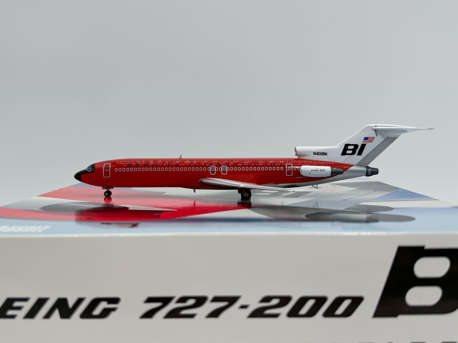 Limox Boeing 727-200 Braniff Red N401BN 1:200 Avion miniature