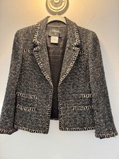 Blazer vintage anni 2000 CHANEL marrone nero tweed bouclé bottoni fiocco oro FR 38