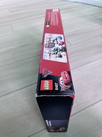 LEGO 8487: DISNEY CARS Flo's V8 Caf&eacute; - RETIRED 2011 - HTF - New / Sealed