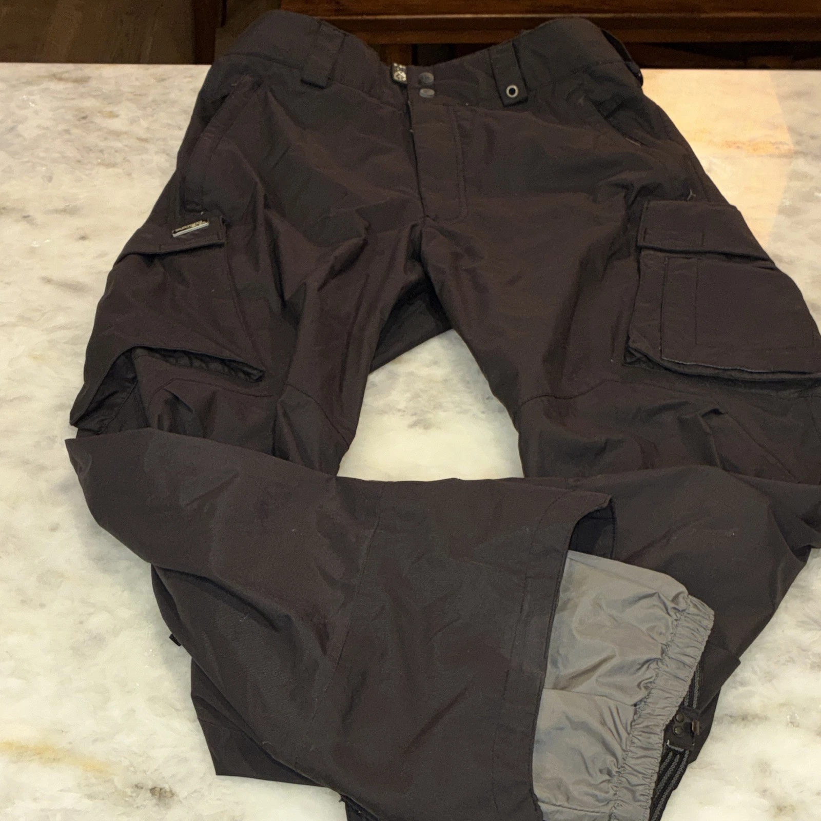 Burton Men's Black Snow Pants Medium Winter Polyester Cargo Pockets
Opens in a new window or tab