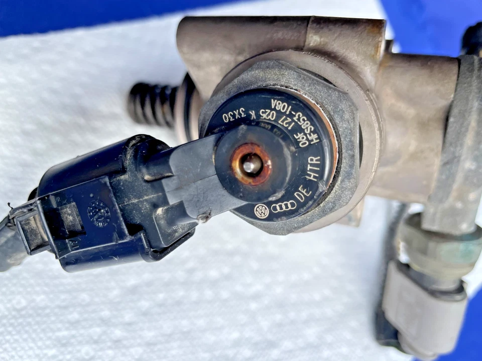 Bomba de alta pressão '05-13 Audi A3 A4 A6 TT Q3 Q5 Jetta Beetle Passat 06F127025K - Imagem 3 de 4