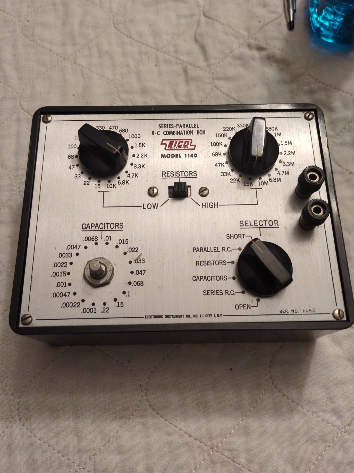 Eico 1140 Parallel Series R-C Combination Box 15ohms-10megaohms, 0.0001-0.22mfd