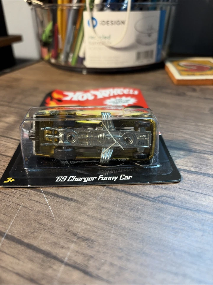 风火轮 RLC 2011 收藏版 '69 充电器滑稽汽车 #2/4 — 第 2/3 张图片