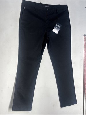 Triple Eleven Women Pants size  17 brand new