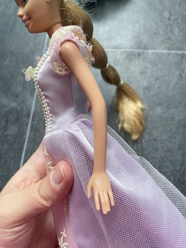 Barbie Tea Party Rapunzel Princesa Princesa - Imagen 5 de 9