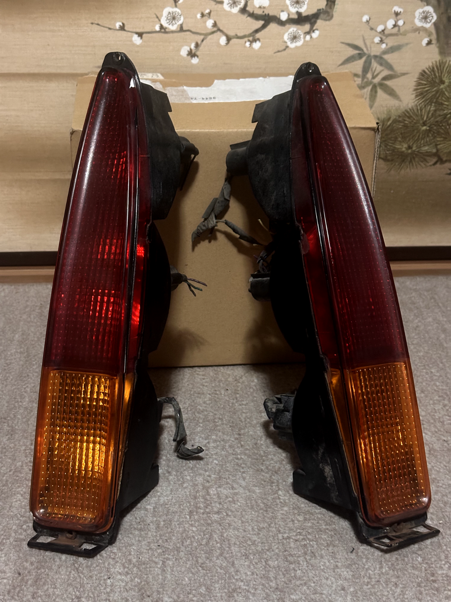 キャデラック ブロアム LEDテールランプセット 93～96年式 1993 - 1996 cadillac fleetwood brougham Euro taillight