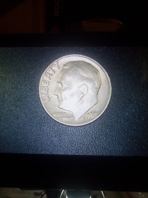1968 No Mint Mark Roosevelt Dime Double Die Smear Error Coin Rare ''I'' ''We''''8''