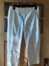 Northern Isles Woman's White Capris Size 14