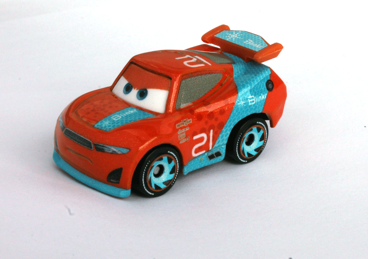 Disney Pixar Cars 2022 Mini Racer Blinkie Ryan Inside Lanely in