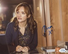 Olivia Cooke Bates Motel Autographed Signed 8x10 Photo ACOA COA