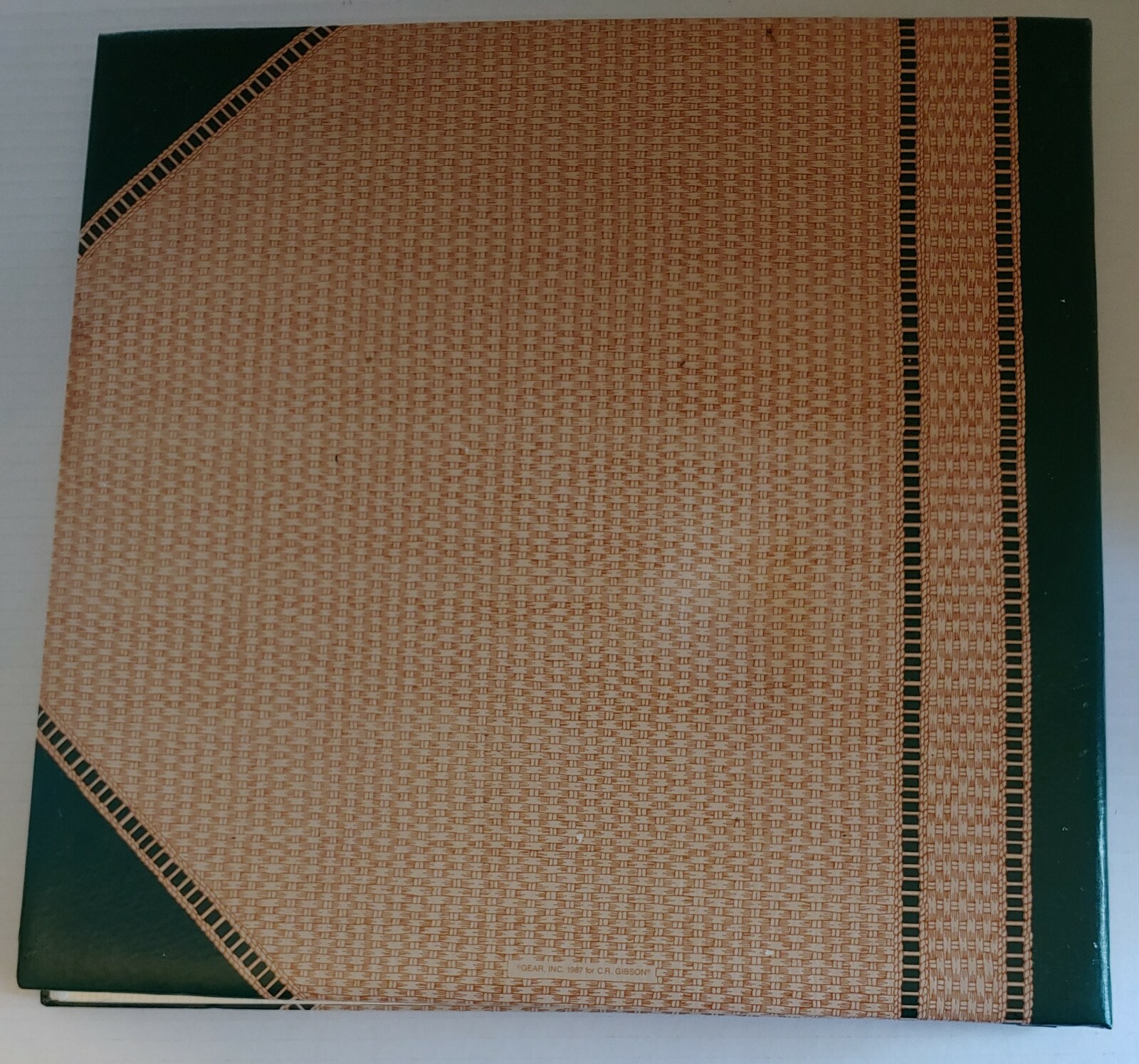 Vintage Gibson Scrapbook Photo Album 20 Pages 12 X 12 winged