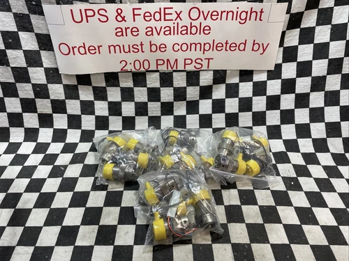 Clippard valve EV-3M-24VDC, EV3M, Lot Of 16, Shipsameday #D24