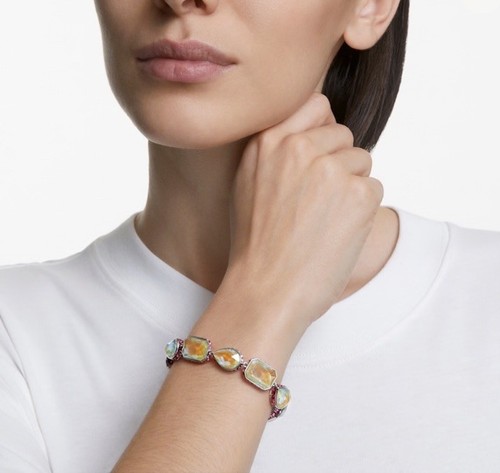 Swarovski Chroma/Orbita Magnetic Bracelet - Picture 7 of 10