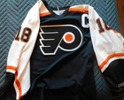 Reebok Philadelphia Flyers Mike Richards #18 Jersey Signed NHL Hockey Sz XL