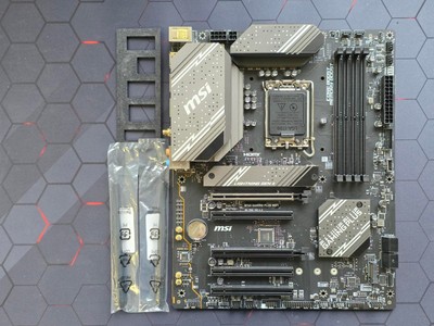 MSI B760 Gaming Plus Wifi DDR5-SDRAM, LGA 1700 Mainboard (7D98-007R)