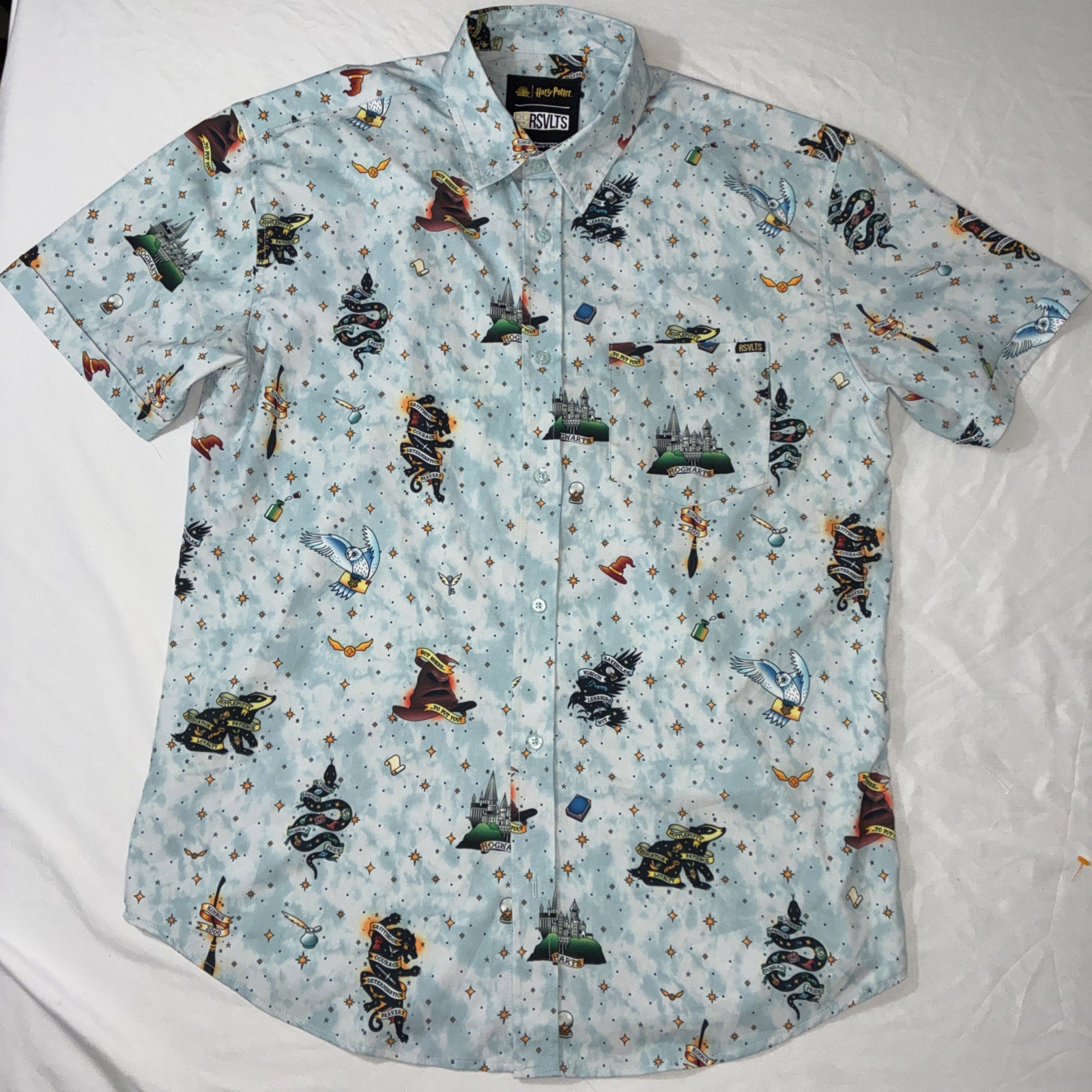 RSVLTS Harry Potter Hogwarts Castle Mens XL Short Sleeve Shirt