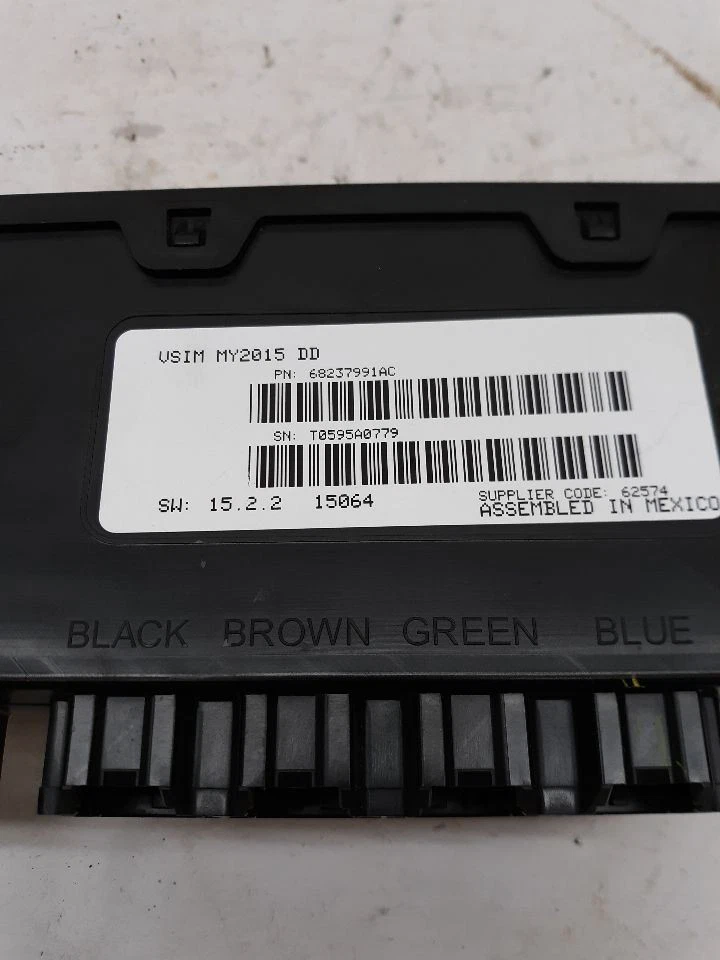 15 RAM 5500 Chasis ECM VEHÍCULO SISTEMAS CONTROL MÓDULO Foto 3 de 4