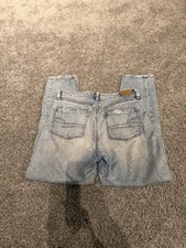 American Eagle Outfitters Women's Light Wash Distressed Mom Jeans Size 6