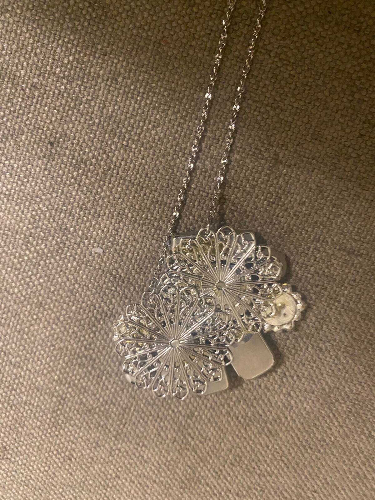 ERICKSON BEAMON Rocks Necklace - image 3