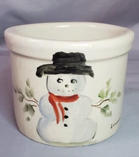 R.R.P. Co. Roseville Pottery Ohio Stoneware Crock Handpainted Snowman 3.75 in