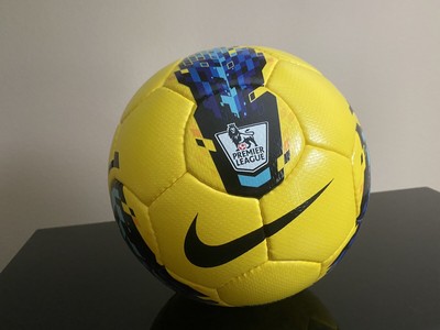 Premier League Ball / Nike Re Launch 2000 Premier League Merlin Ball Pd Extra Time - Score big 