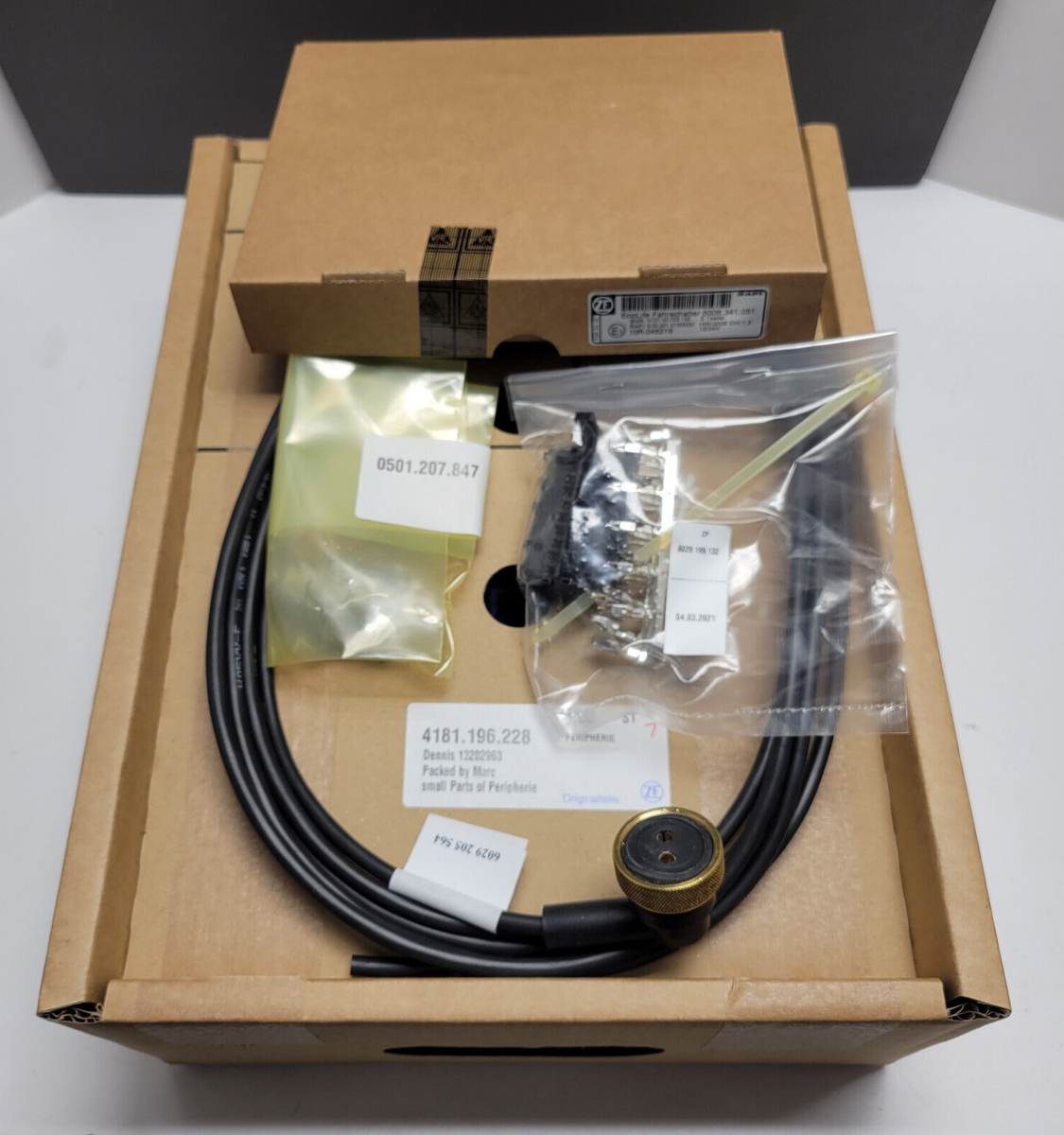 ZF Eco Life Gear Selector & Assembly 6006.341.036 - 10R-045219 -ZF