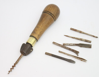 Ausgefallenes antikes Korkenzieher und Multitool Set Schraubendreher Pinzette e.t.c.