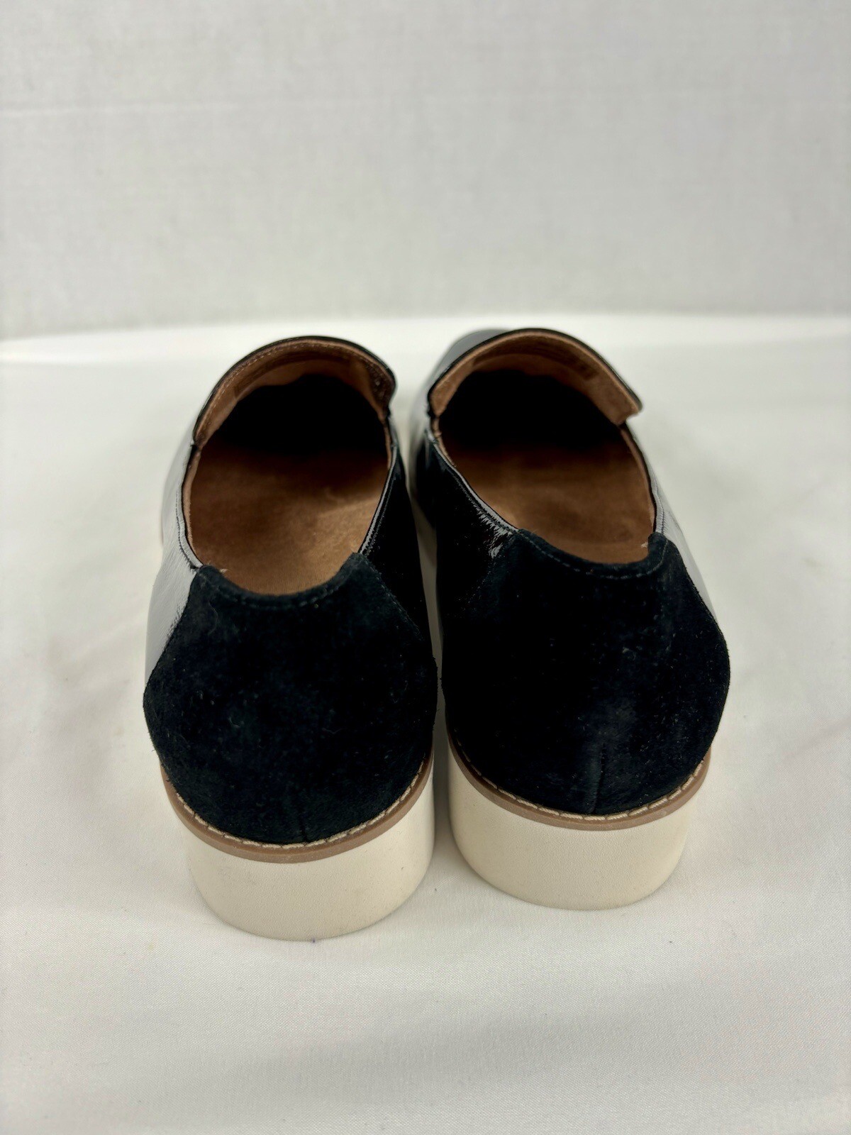 SAOLA Mocassini Vionic Kensley neri in vernice supporto 8 5 archi suola bianca a strappo