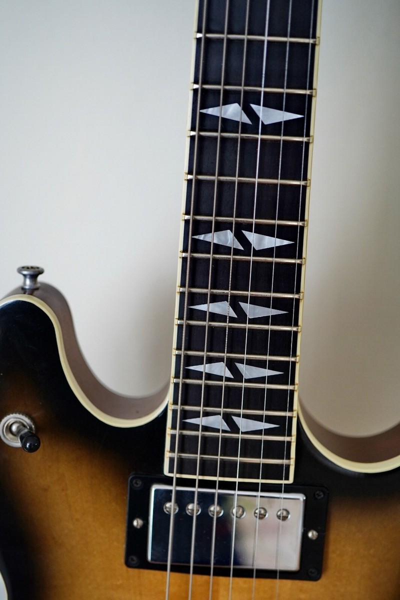 2006 GIBSON VEGAS STANDARD VINTAGE SUNBURST SEMI-HOLLOW RARE '57