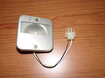 Piper Aircraft Aisle Light 572-621 Whelen Engineering C-70232-1
