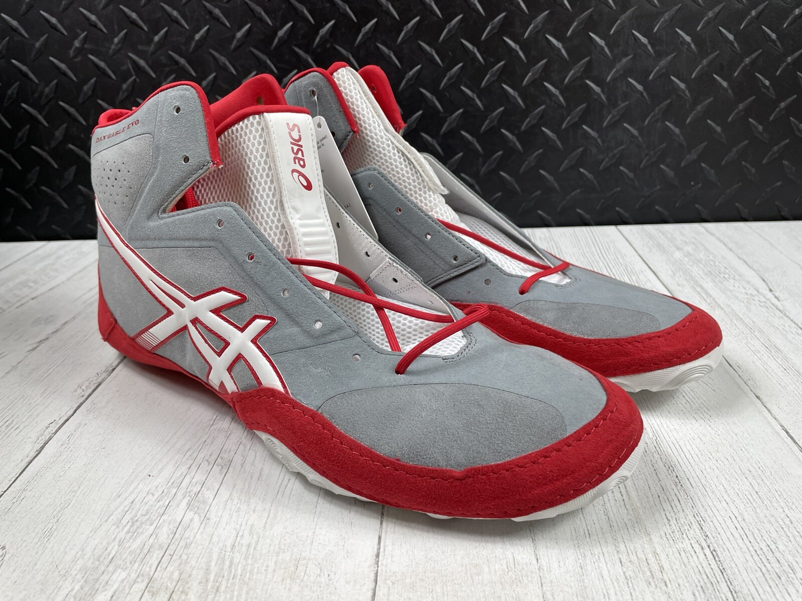 size 14 mens wrestling shoes