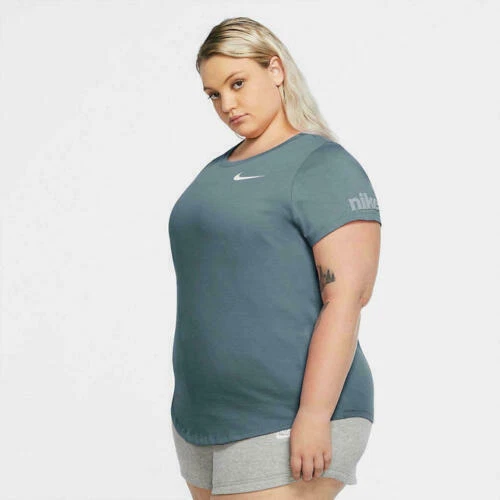 womens teal nike shirt