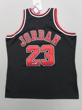 Michael Jordan Signed Auto Autograph Authentic Bulls Jersey Fanatics UDA COA