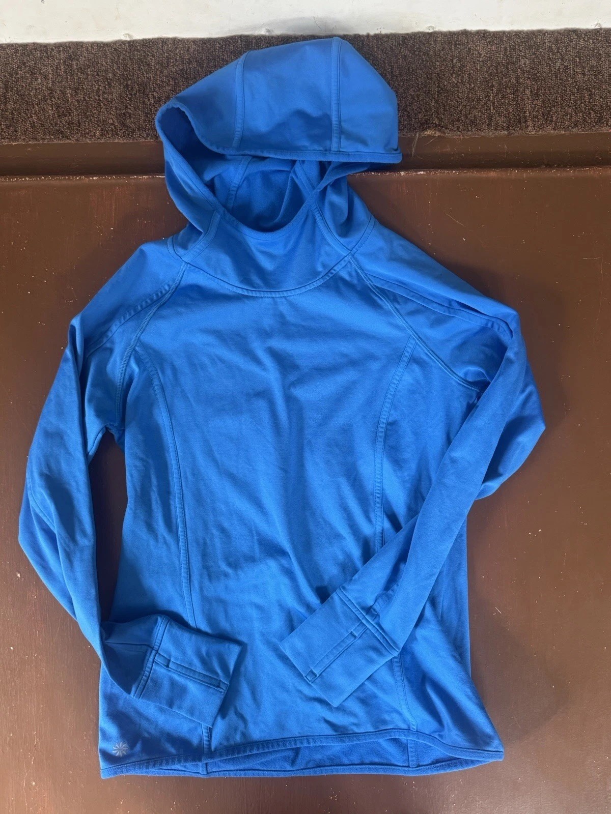 Athleta Blue Long Sleeve Pullover Hoodie With Thumb holes - Women’s Medium