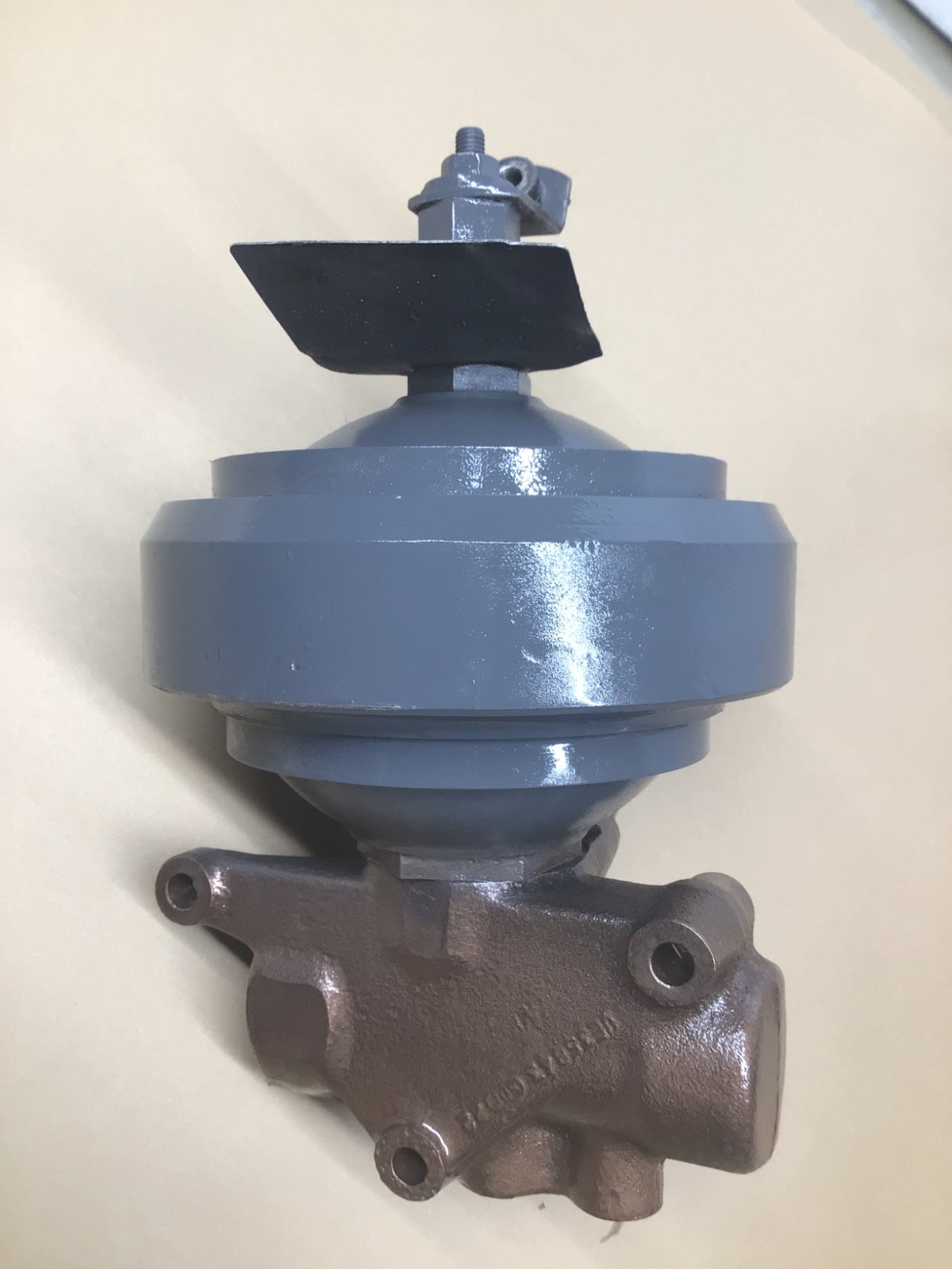 1966- 80 Rolls Royce Silver Shadow Wraith II Accumulator & Valve Body Right Side