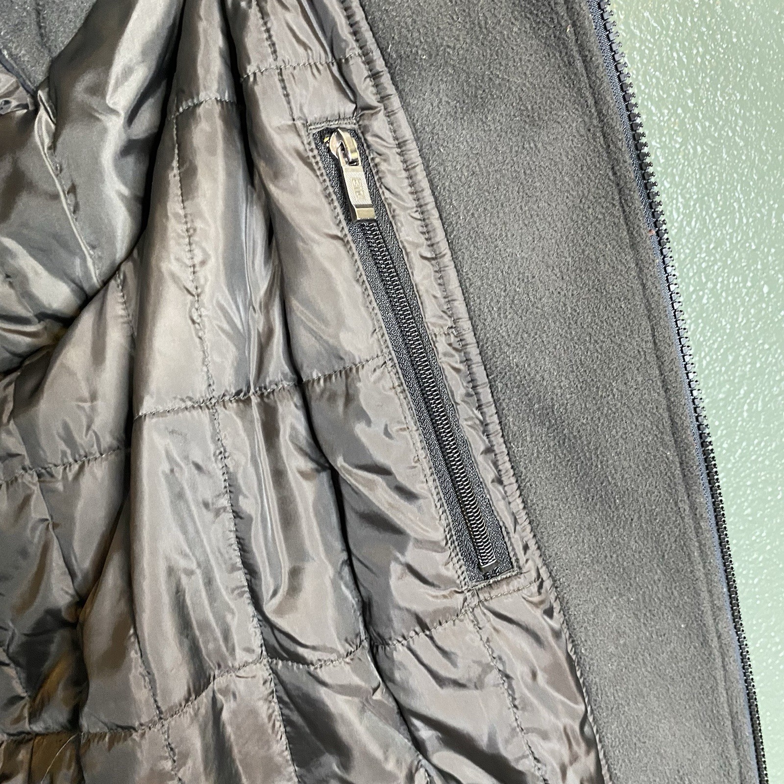 Weatherproof Since 1948 Black Softshell Coat Line… - image 8