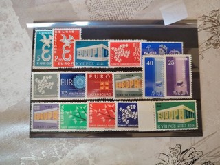 16 timbres Europa neufs / lot 782